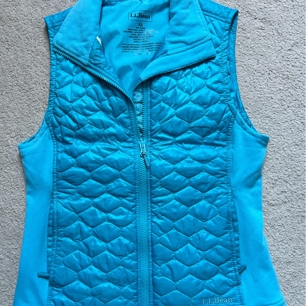 L.L. Bean Women's Vibrant Blue Quilted Vest